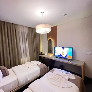 Mahall Otel